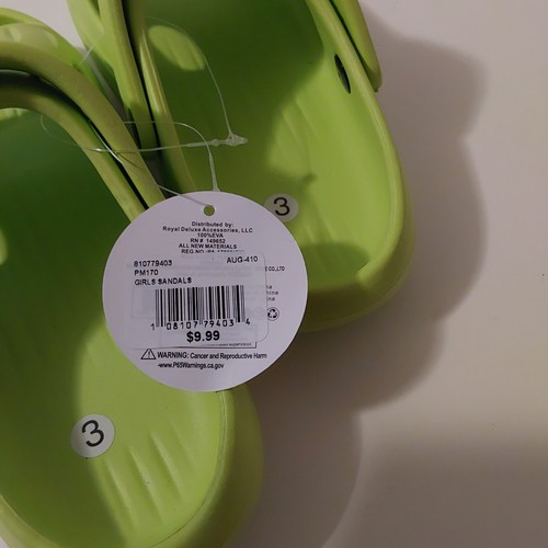 NWT Sole Selection Neon Green Sandals Clogs Unisex Girls Boys Size 3 - Picture 13 of 13