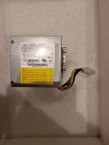 Original Fujitsu PC Netzteil S26113-E590-V70-01 ,250Watt (A31)