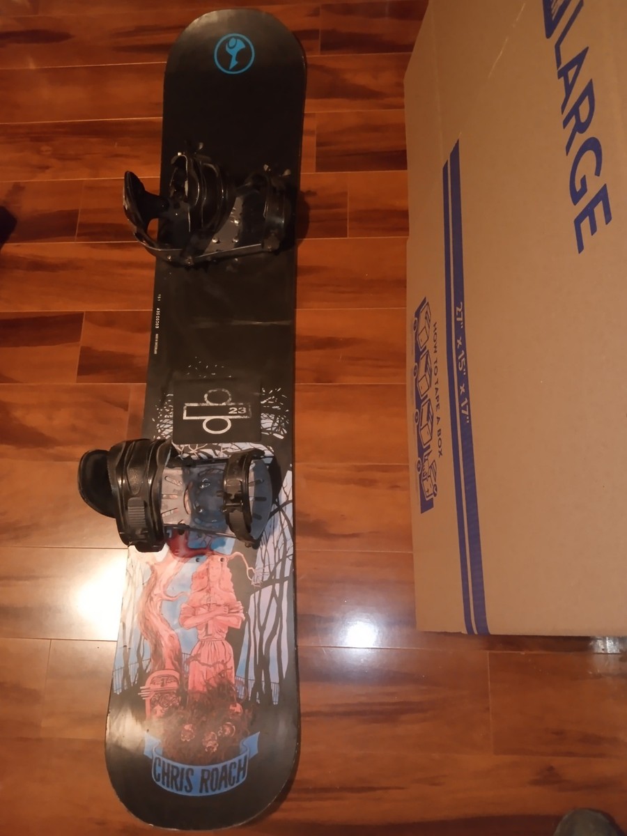 Vintage Santa Cruz Chris Roach 151 Snowboard With Bindings Rare