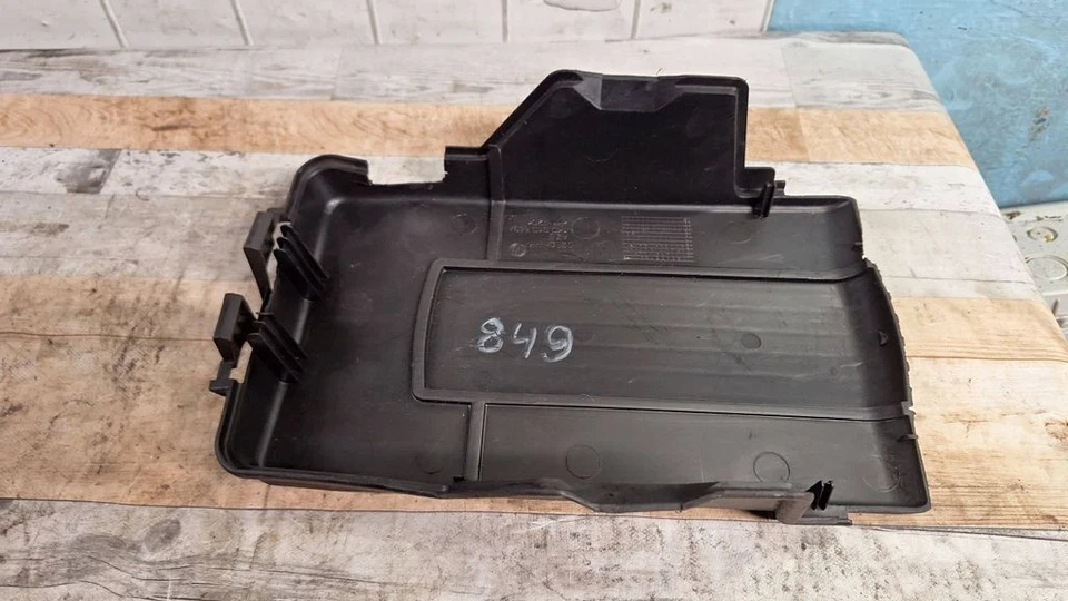 Volkswagen Passat B6 2009 Caja Batería Bandeja Tapa 1K0915443A SMI83660 Foto 3 de 4