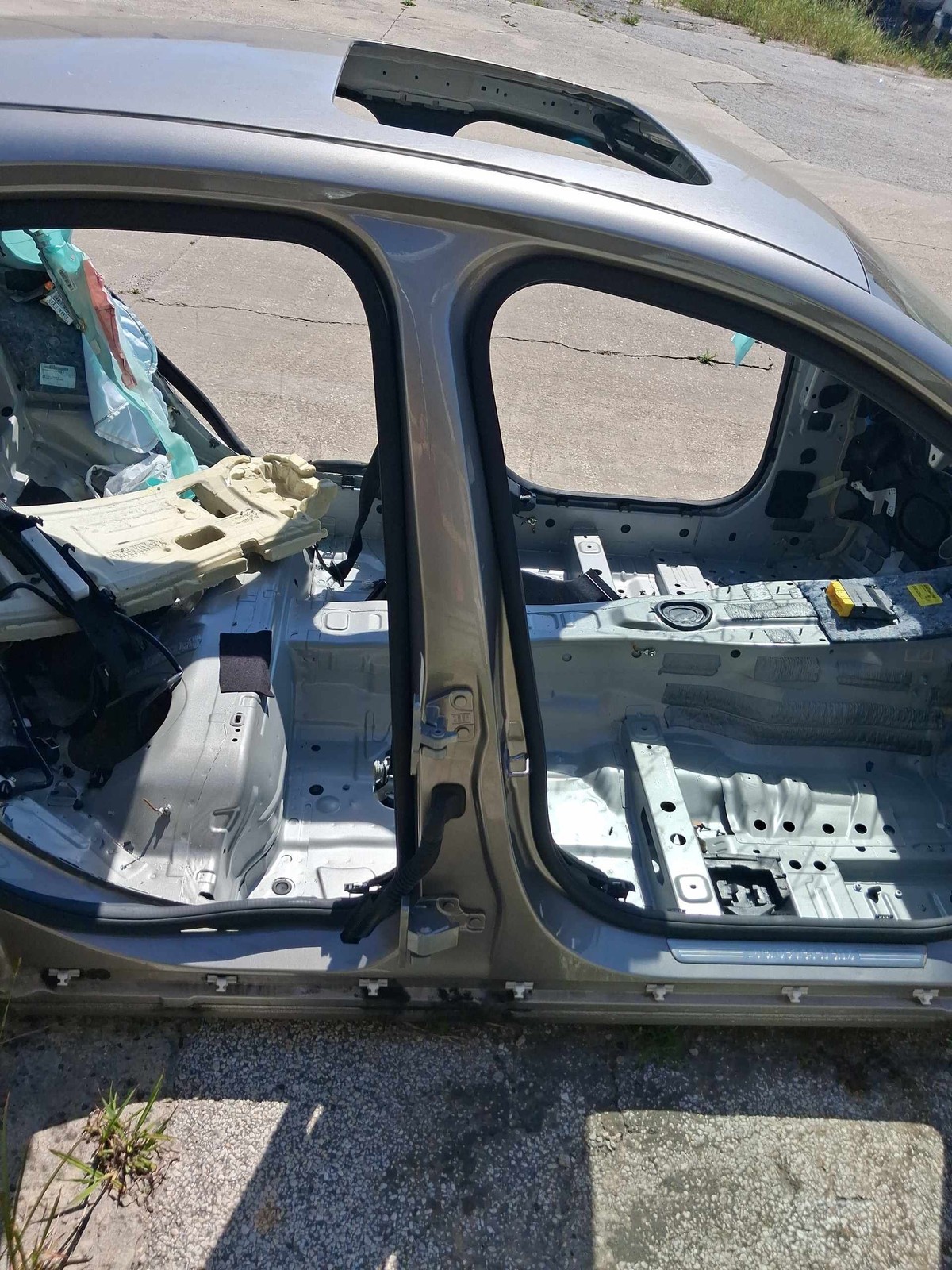 2015-2019 Mercedes Benz C300 Right Body B-pillar Panel Oem A2056303802