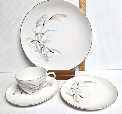 NARUMI LAURA - GEDECK - GOLDRAND - SPEISETELLER, SALATTELLER, TASSE/UNTERTASSE - Bild 1 von 4
