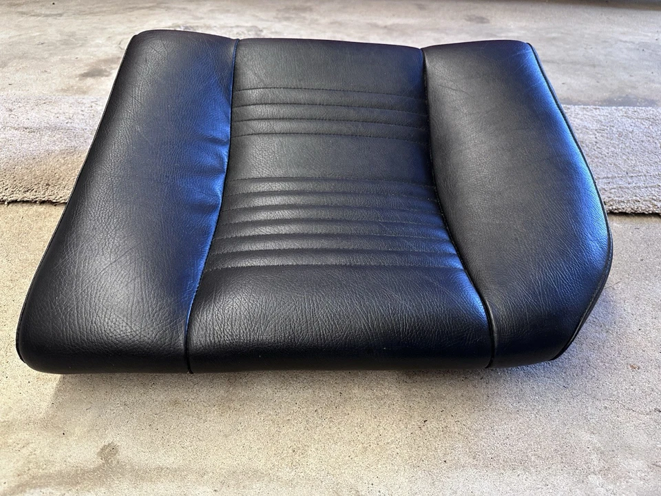 Asiento trasero derecho inferior Lancia Beta Coupe, Zagato, Spider Foto 4 de 4