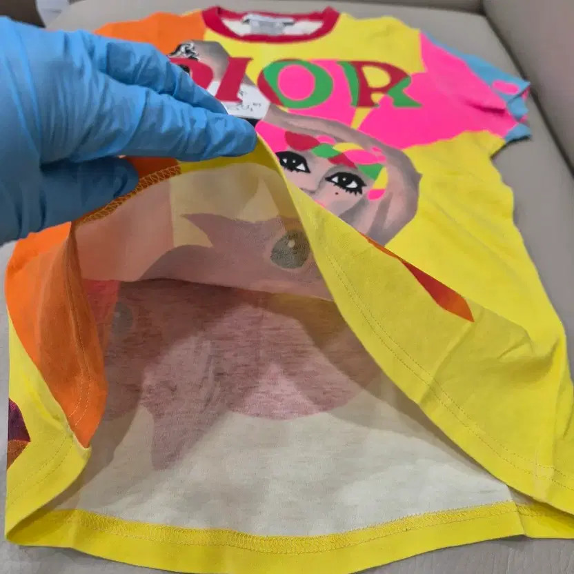 Christian Dior Women's Multicolor Print Short Sleeve T-Shirt thumbnail 4