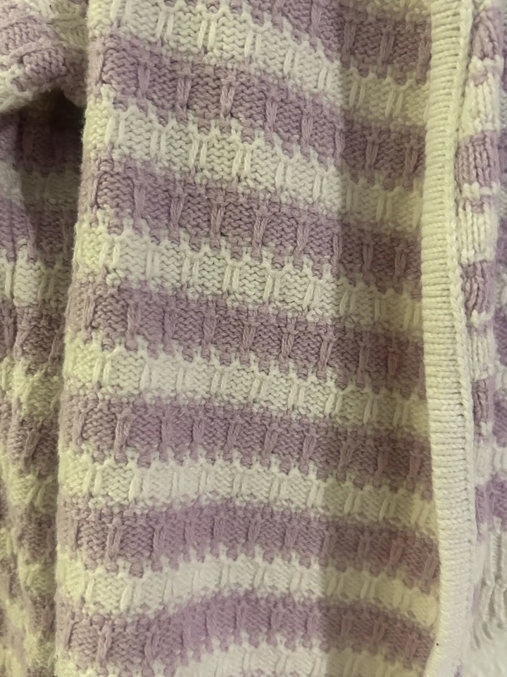 Conjunto sin mangas suéter cárdigan Willow & Wind para mujer pequeño lavanda y blanco Foto 3 de 4