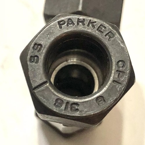 (4) Parker 1/2in Tube Unions 3 & 4 WAY X 1/2" TUBE OD 316 STAINLESS STEEL UNIONS - Picture 7 of 7