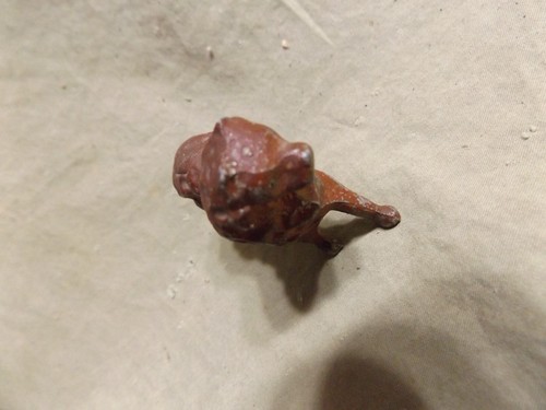 Antique 19th C Hand Painted Cast Spelter Dog Miniature Chow? 1.75x2.25" - Picture 2 of 6