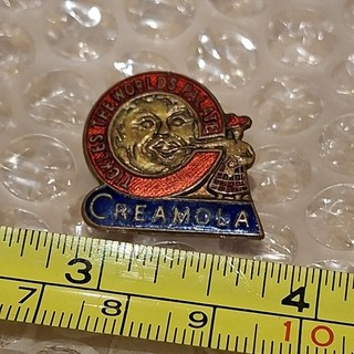 vintage CREAMOLA 1" Enamel Pin/Badge from England Original