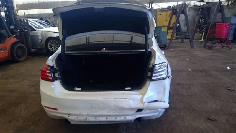 Automatic Transmission 3.0L 35iX Fits 13-15 BMW X1 6121286 Foto 2 de 4