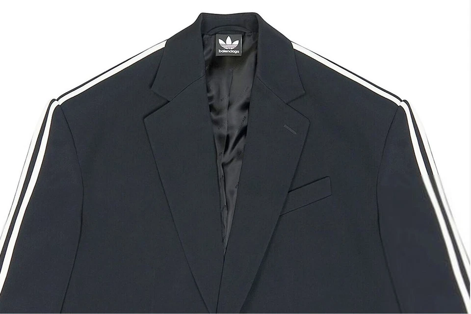$3,795 NWT Balenciaga Balenciaga x Adidas Black 2-Buttoned Oversized Blazer - Image 2 of 4