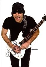 GUITARIST Joe Satriani autograph, IP signed photo