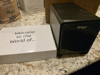 Drobo 5N 5-Bay NAS Storage Array, Gigabit Ethernet (DRDS4A21) - FOR PARTS