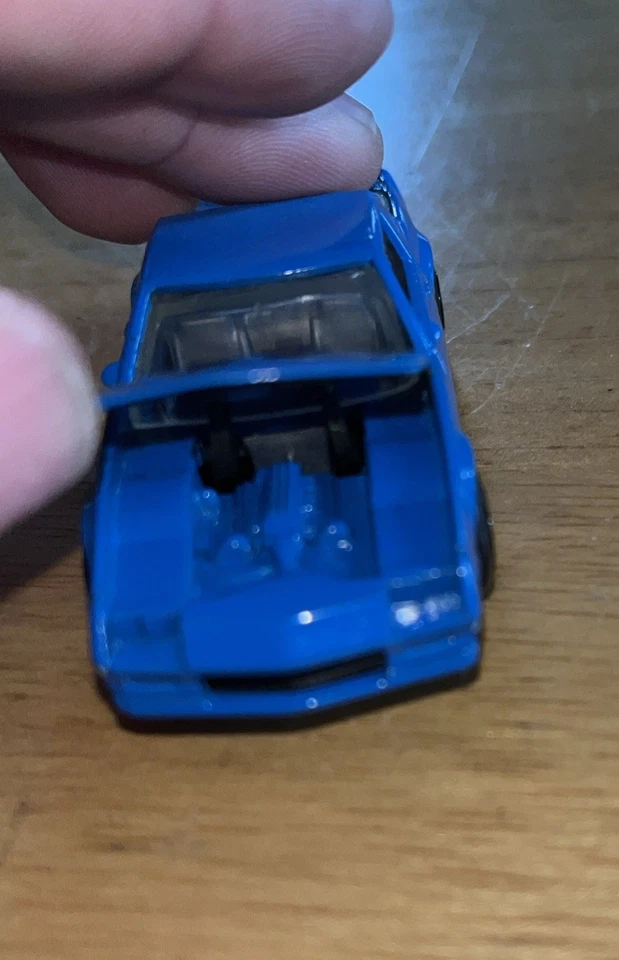 1985 Matchbox Chevy Camaro Iroc Z-28 Sports Car #51 Blue 1:63 Diecast Toy - Image 3 of 4
