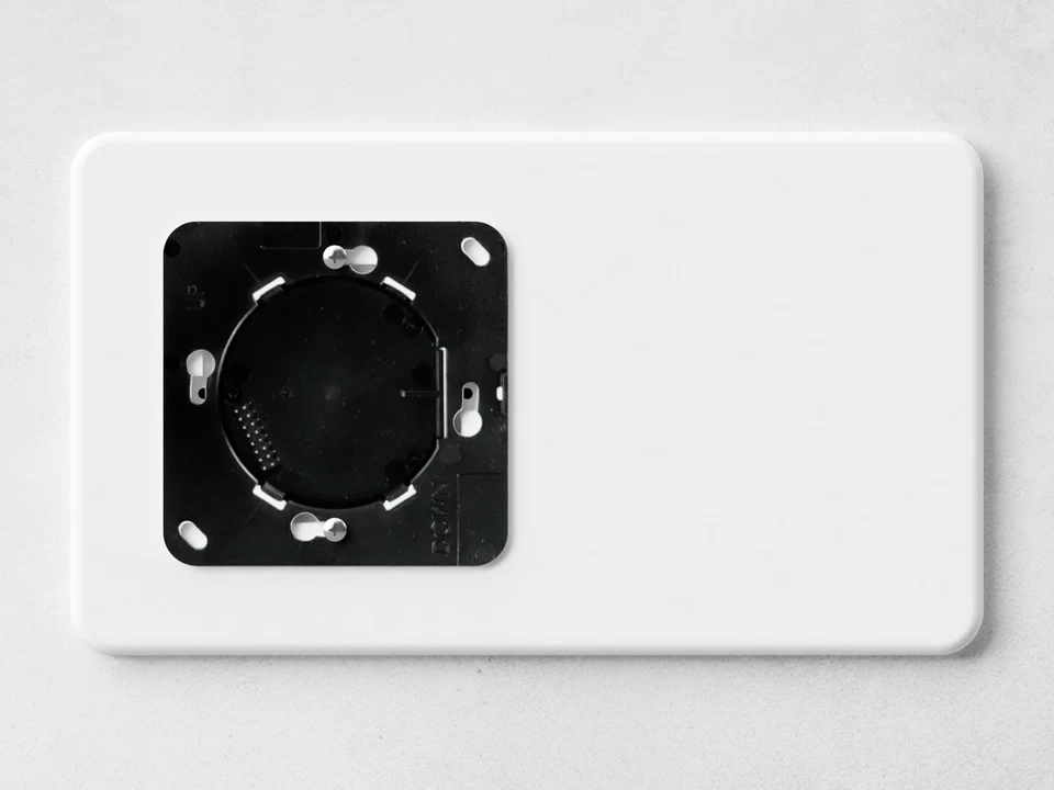 Placca Shelly Wall Display X2 adattatore scatola a muro Pannello di Controllo - Image 3 of 4