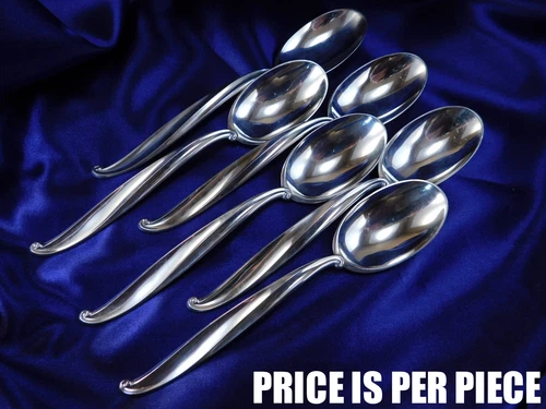 INTERNATIONAL SWAN LAKE STERLING SILVER TEASPOON - EXCELLENT CONDITION