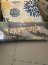 DIY Scatter Gun with Rubber Band Wooden Model Kit 3D Puzzle Gift *DENTED BOX*