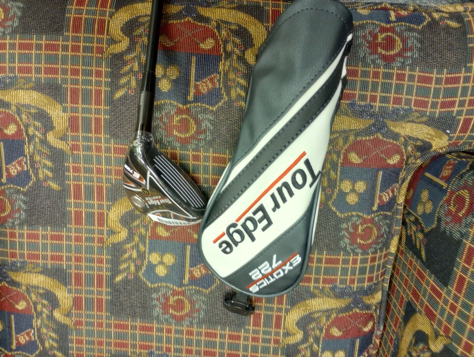 Tour Edge Exotics E722 MLH #3-19 Hybrid - Image 3 of 4