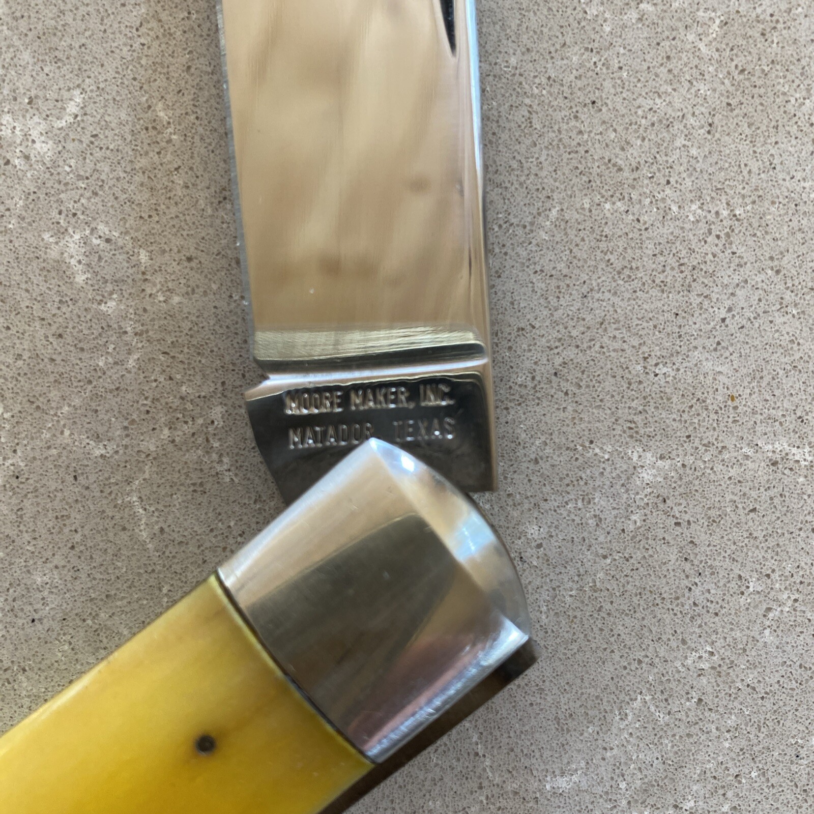 Moore Maker Inc. Matador Texas Bone Handle Lock blade KNIFE 8106LB 2014