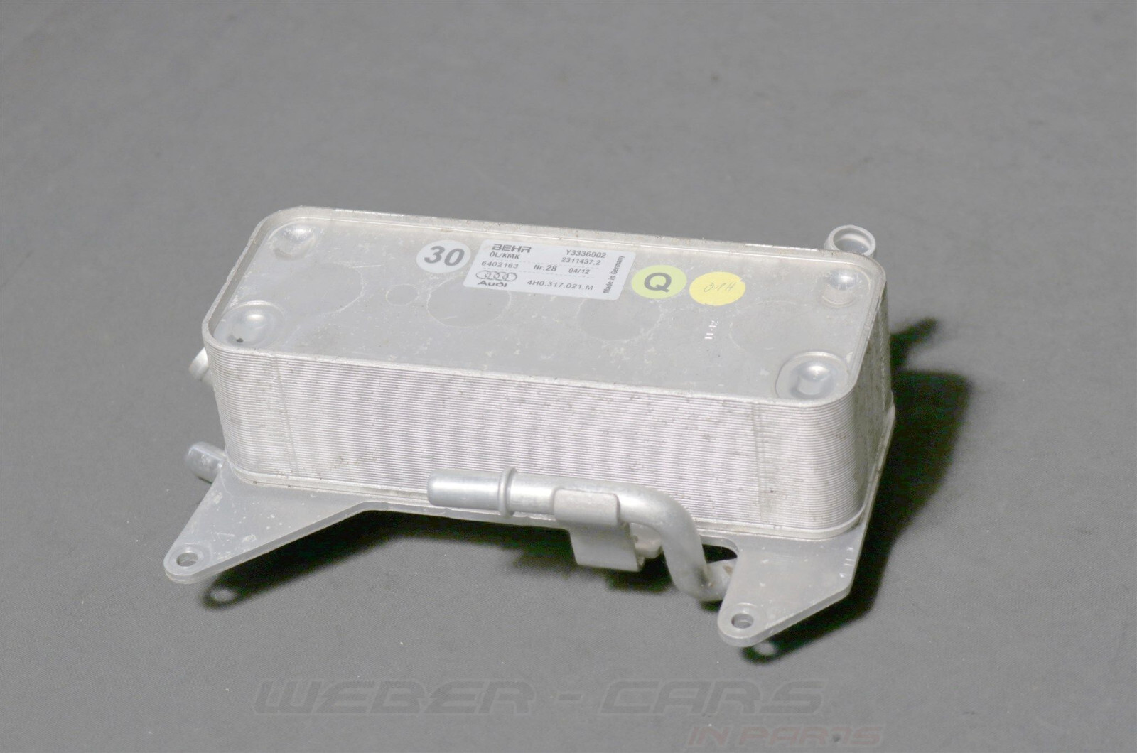 4H0317021M Audi A8 4H 4.0TFSI V8 Gasolina Radiador Aceite Añadido Fresco