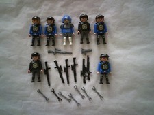 LOT DE PLAYMOBIL  * POLICE - POLICIERS *  7 PERSONNAGES + ACCESSOIRES *