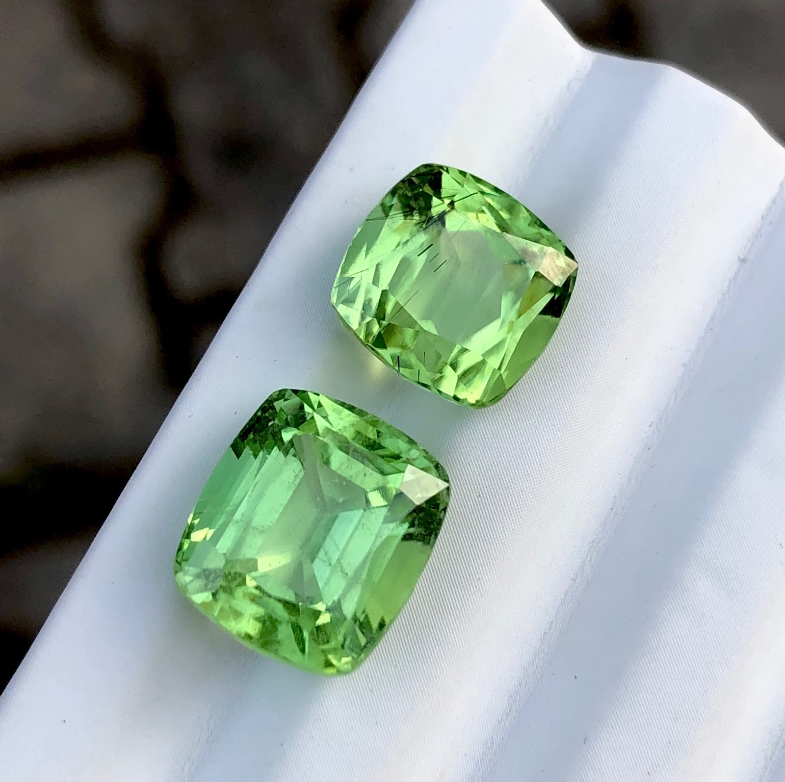 15.00 Carat Peridot Loose Gemstone From Pakistan