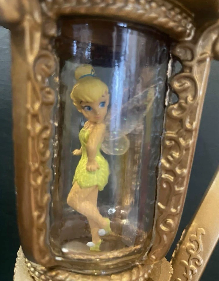 Lámpara LED Campanilla Disney Luz Peter Pan Linterna Sprinkle A Little Magic Usada Foto 4 de 4