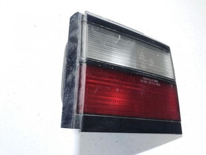 333945108 Heckleuchte komplett innen, Hinten Rechts  Volkswagen P DE593614-52