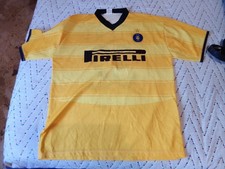 F.C. INTER :  BELLA MAGLIA ' VINTAGE '  N. 32  :   ' VIERI '  !!!
