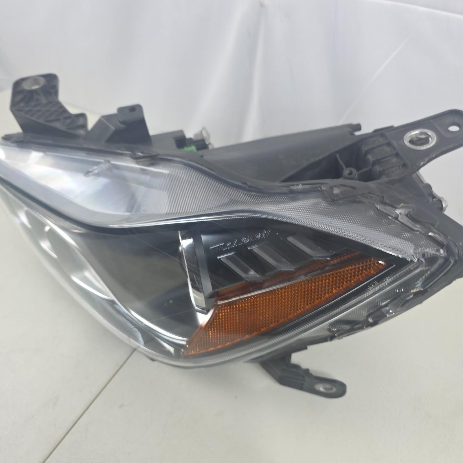 Maserati Ghibli 2019-2022 Left Headlight P/N 670038241