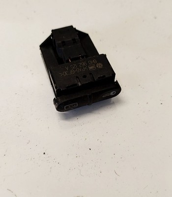Seat Cordoba 2001 Door central locking lock switch control (DOOR L #2967762-97