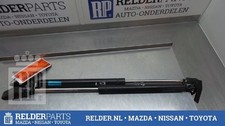 Verin de hayon / de capot Mazda MPV