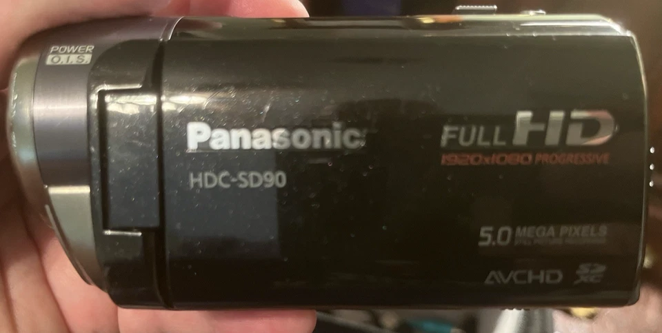 Panasonic HDC-SD90 Handheld High Definition Camcorder Black 5.0 Megapixels - Image 2 of 4