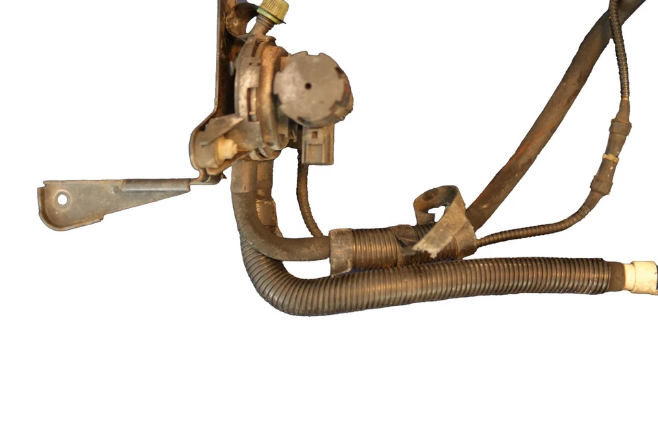 Electroválvula de purga de bote de vapor usada OEM F87E-9C915-BB 98-03 Ford Ranger B01 Foto 2 de 4