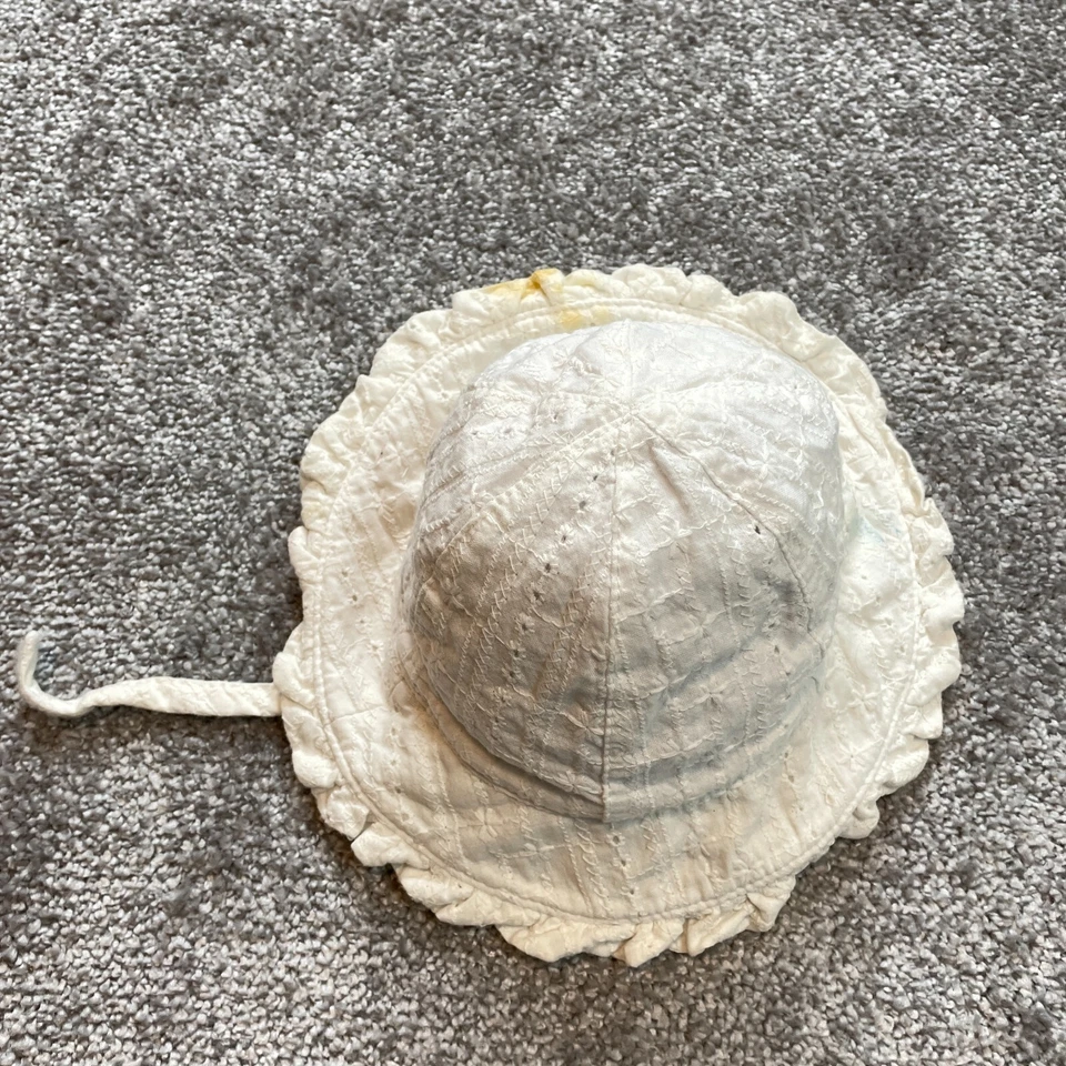 Wallaroo Sun Hat Girls One Size White Floral Eyelets Strap Wide Brim Lorikeet - Image 3 of 4