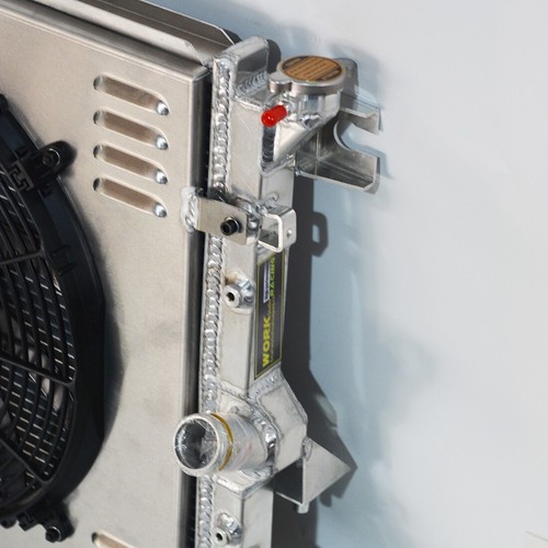 Aluminum Radiator+Shroud Fan+Relay Fit 2007-2018 2012 Jeep Wrangler JK 3.6 3.8L - Picture 8 of 10