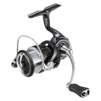 リール DAIWA LUVIAS LT2500S Daiwa Spinning Reel 24 LUVIAS LT2500S 5.1:1 Fishing Reel IN BOX