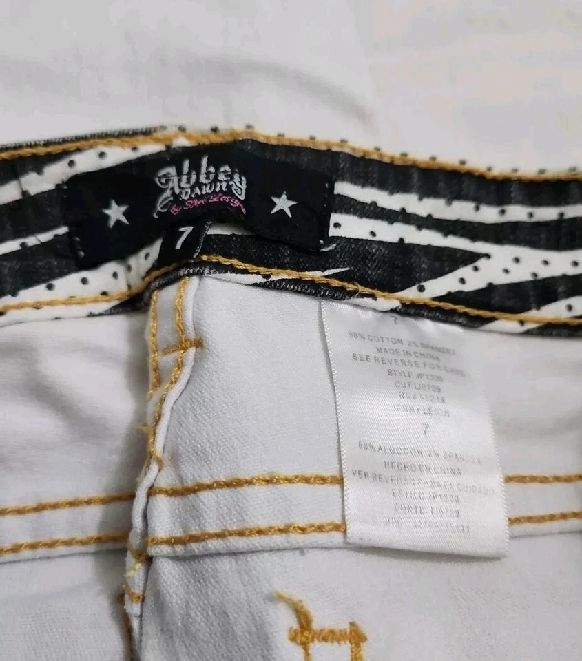 Pantalones de mezclilla vintage Y2K para mujer Abbey Dawn Star bolsillo cremallera pierna escena emo skate talla 30 Foto 4 de 4