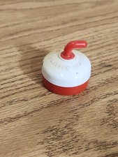 1 Milton Bradley Sliders Tabletop Curling Game Replacement Piece Red 1988