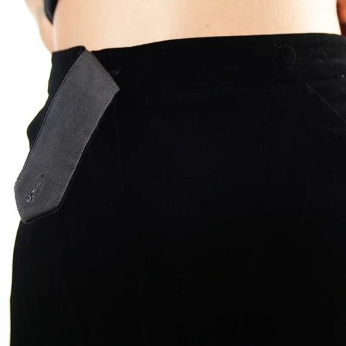Giorgio Armani Gorgeous Velvet Pants Women's. - Picture 5 of 6