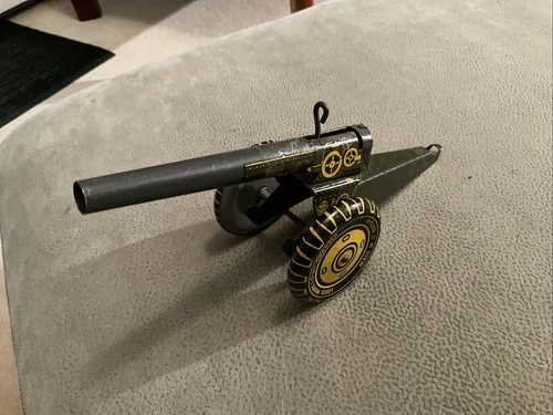 LOUIS MARX & CO. LTD, SWANSEA SPRING LOADED Tin Plate METAL CANNON Field Gun