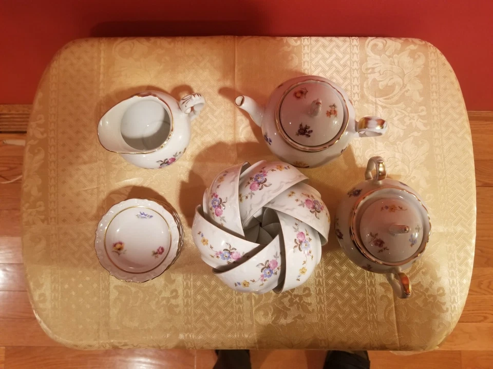 Kahla Alemán 27 Piezas 6 Personas Juego de Servir Postre, Porcelana Blanca con Flor Foto 2 de 4