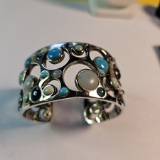 BEAUTIFULLY DESIGNED SIGNED .925 w/CABOCHON MULTI COLOR STONES CUFF BRACELET