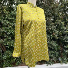 Vintage 90s Notations Green Gold Long Sleeve Button Down Silky Rayon Blouse