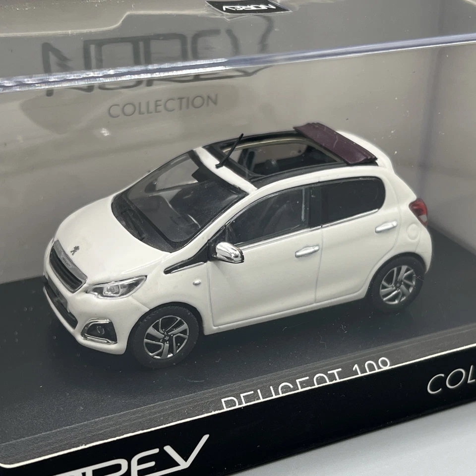 Norev 1/43 Scale 2014 Peugeot 108 Top! Banquise White 470181 FREE FAST P&P — 第 2/4 张图片