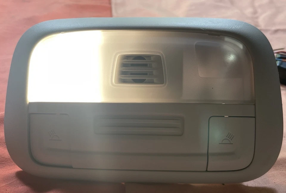 2014 2015 2016 斯巴鲁 Impreza 前室内阅读圆顶灯地图米色 — 第 3/4 张图片