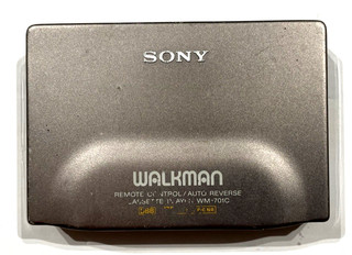 SONY WM 701C walkman cassette player Made in Japan DBB Reverse Dolby