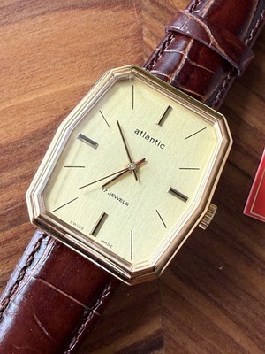 Vintage Atlantic Watch Handwinding  17 Jewels Swiss Old Stock Brand New 013