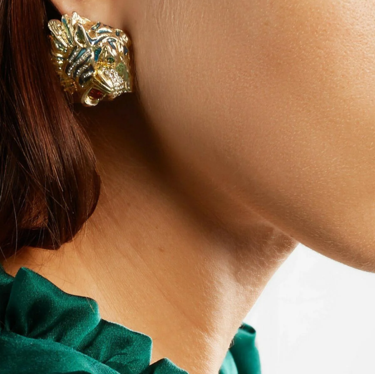 New Authentic Gucci Gold Rajah Tiger Head Crystal Earrings