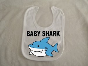 baby shark bib