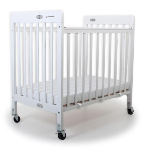 Valco Baby Stowaway Foldable Wooden Cot (White) - Picture 1 of 1